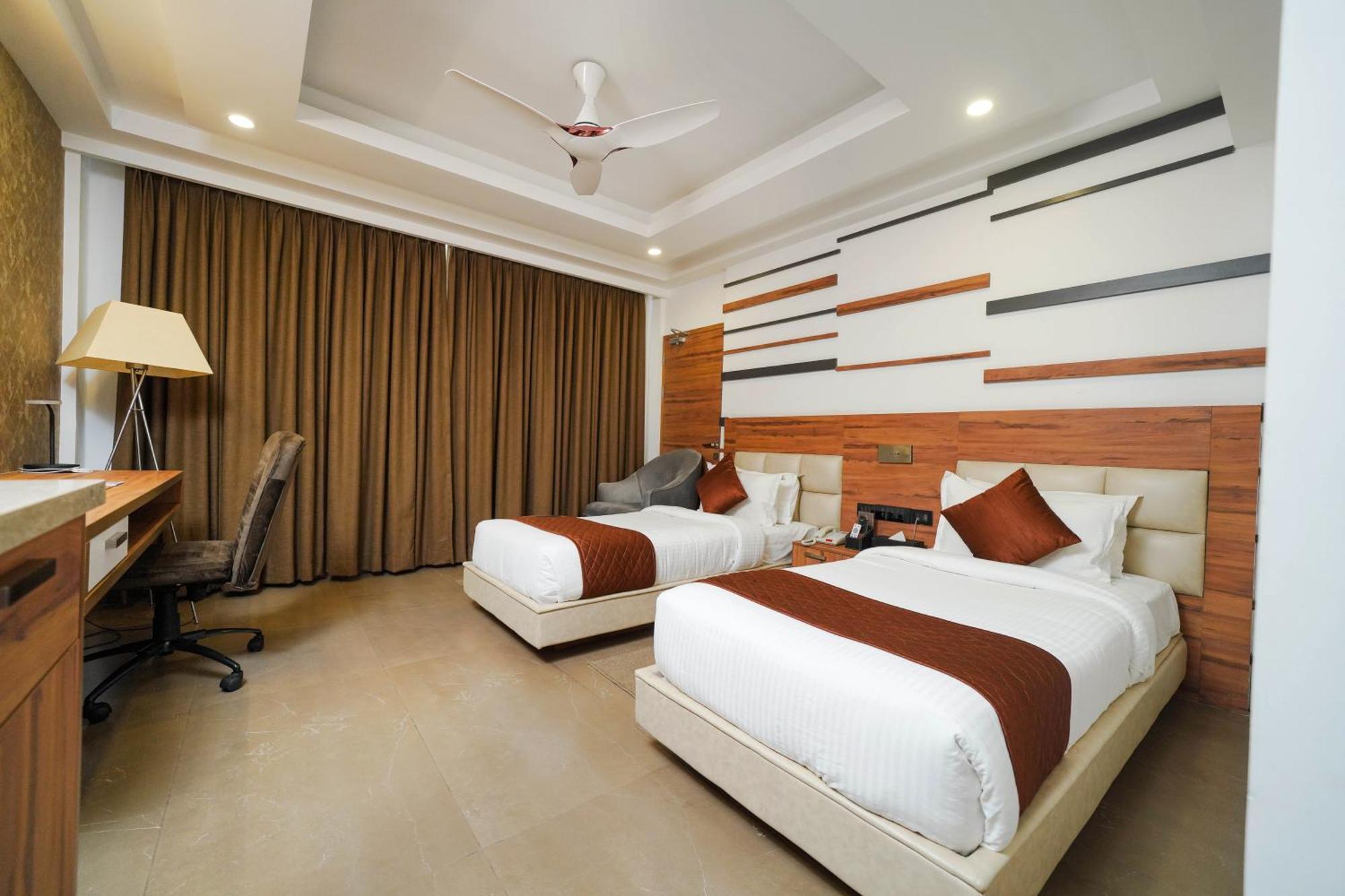Classic Regency Alappuzha Eksteriør bilde